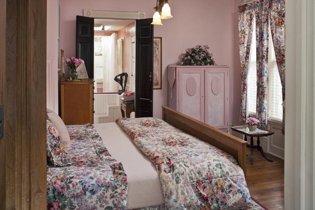 Cliff Cottage Inn Eureka Springs Kültér fotó