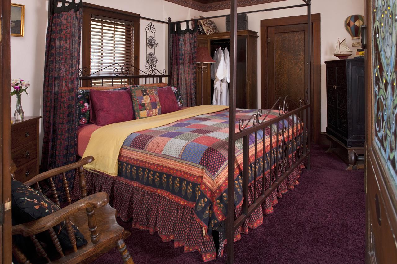 Cliff Cottage Inn Eureka Springs Kültér fotó